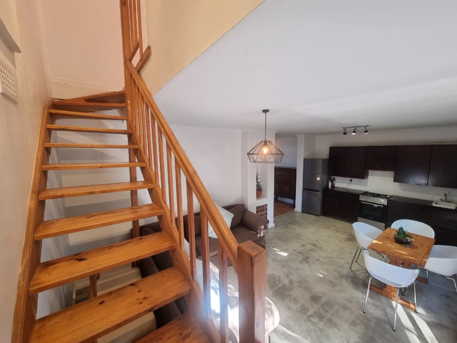 2 Bedroom Property for Sale in Claremont Western Cape